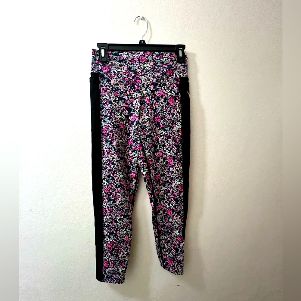 PINK WORKOUT LEGGINGS